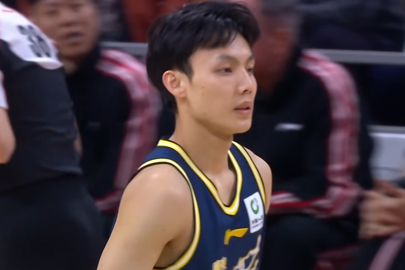 星空app官网下载-宏远速递！朱芳雨重要决定，杜锋获多年长约，徐昕国家队首秀亮眼